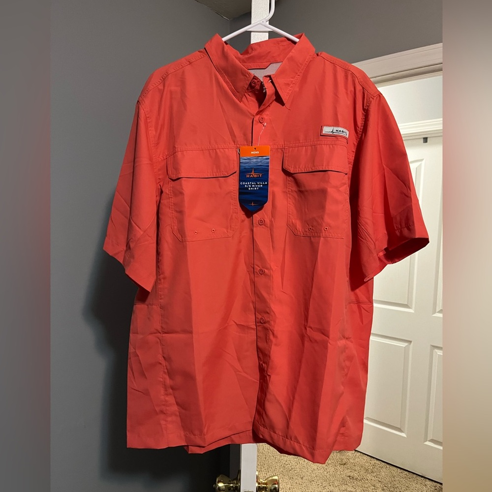Spice coral mens shirt nwt